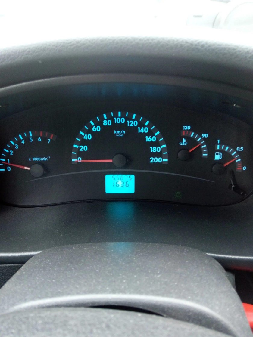 Приборная панель Лада Калина 1