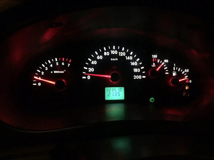 Приборная панель Калина 1