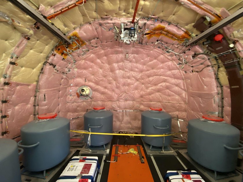 Bulkhead aft Pressure