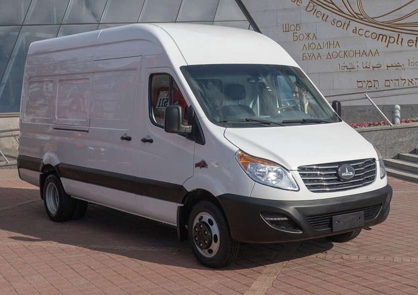 Микроавтобус МАЗ 281040