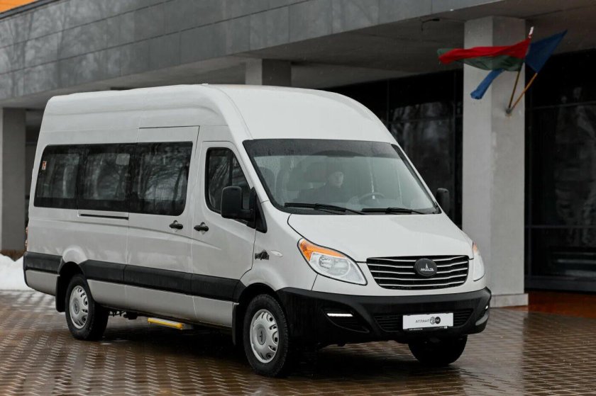 Микроавтобус маз