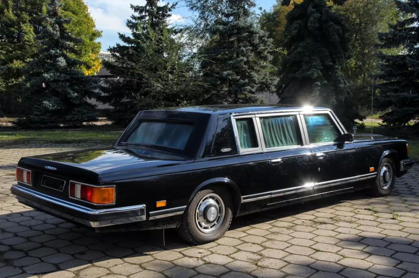 Зил 41047 лимузин