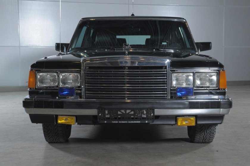 ЗИЛ-4105 бронекапсула