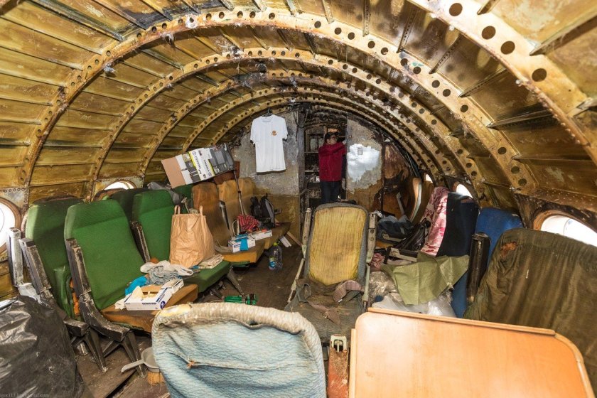 Ил-18 пассажирский самолёт