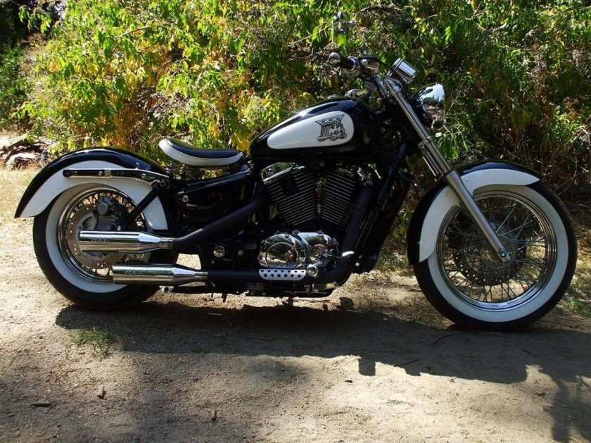 Honda Shadow 1100 Bobber