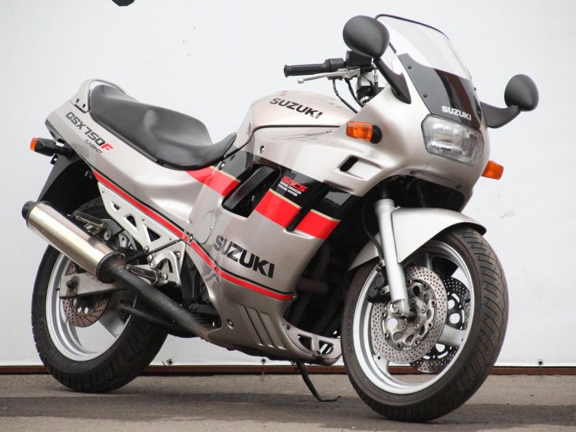 Сузуки 750 1989