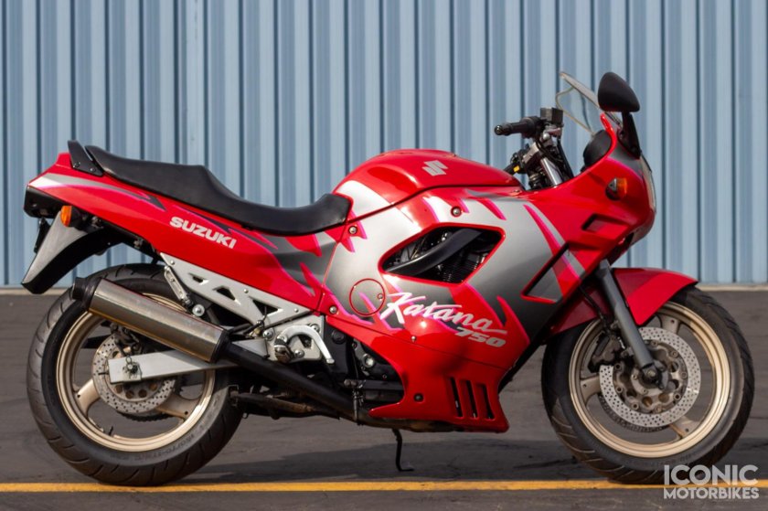Suzuki Katana 250