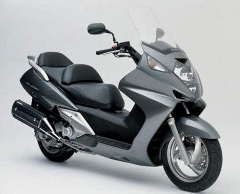 Honda Silverwing 600