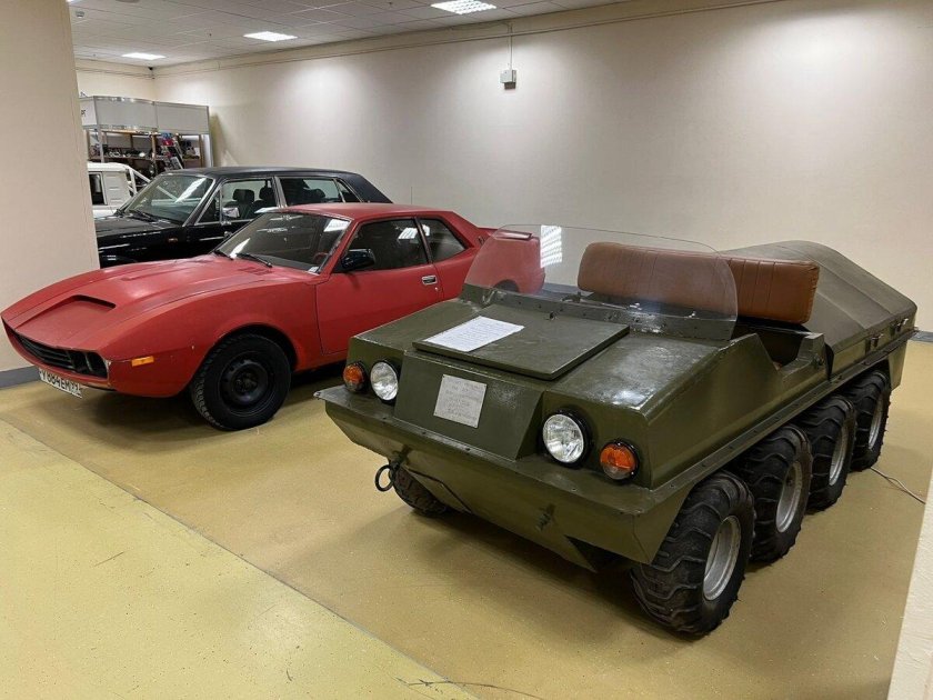 Восьмиколесный вездеход