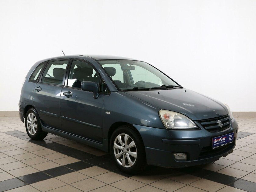 Судзуки Лиана универсал