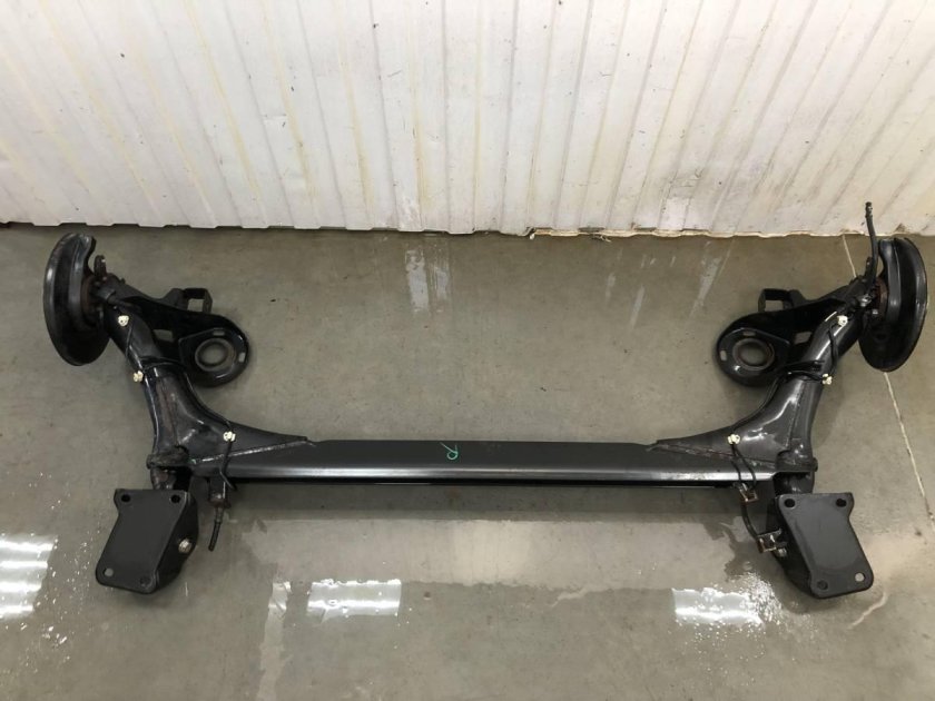 Aw6ru05000051a dominant балка заднего моста