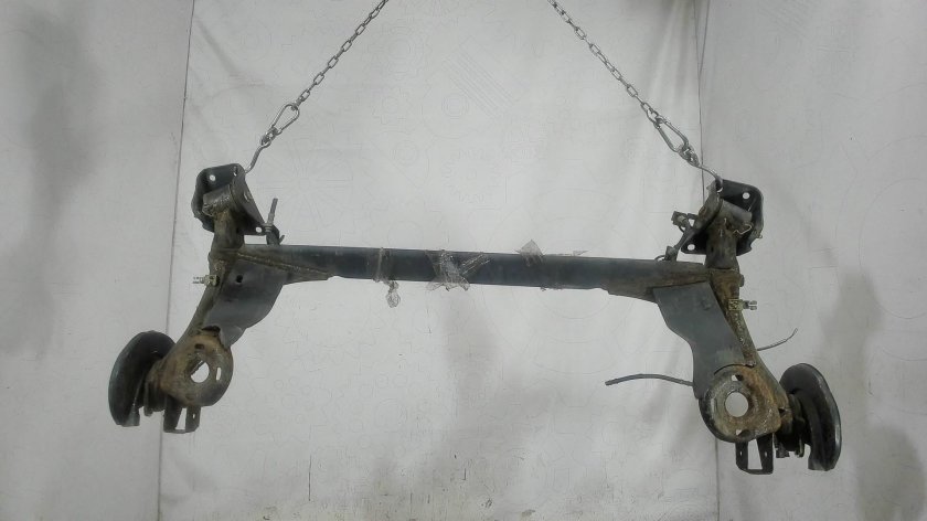 Задняя балка Шкода Рапид