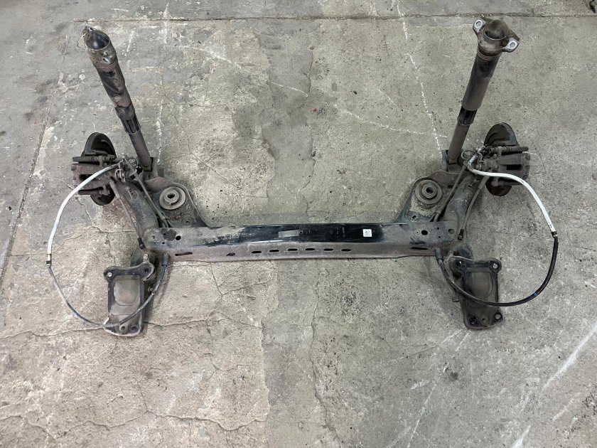 Задняя балка шкода октавия