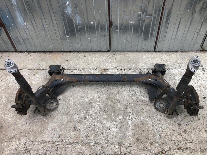 Задняя подвеска Шкода Суперб 2012