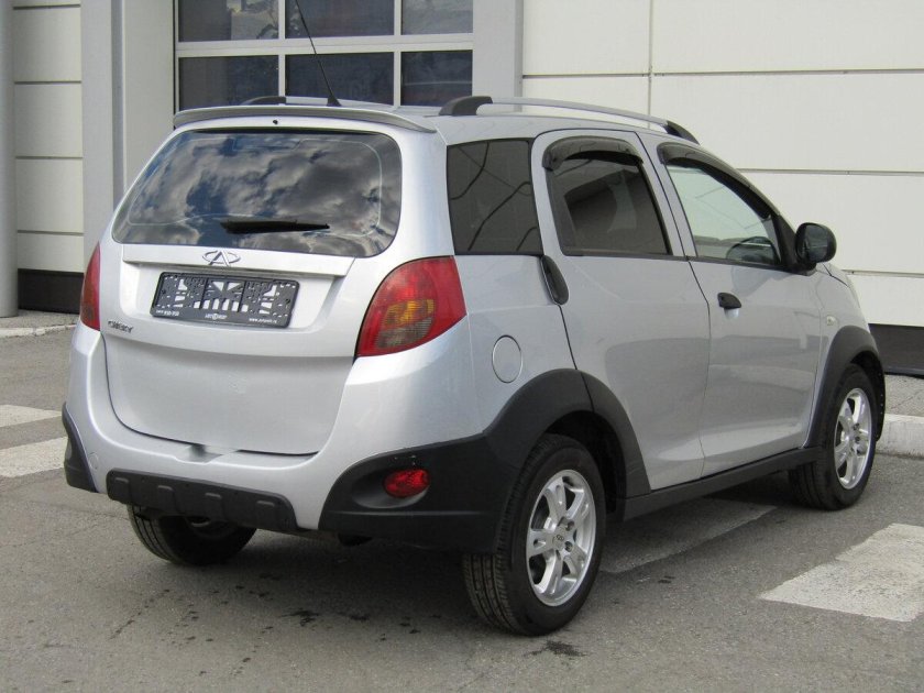 Chery indis (s18d) 1.3 amt
