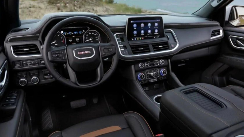 Новый GMC Yukon 2021