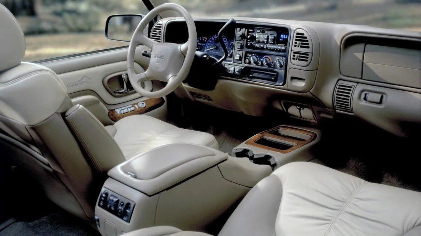 GMC Yukon 1999 салон