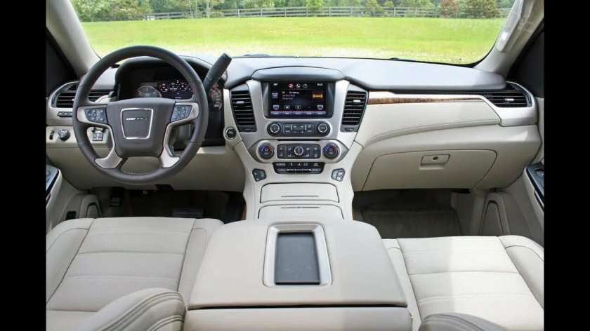 2015 GMC Yukon Denali салон