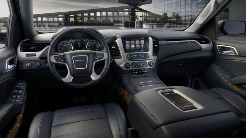 2015 GMC Yukon Denali салон