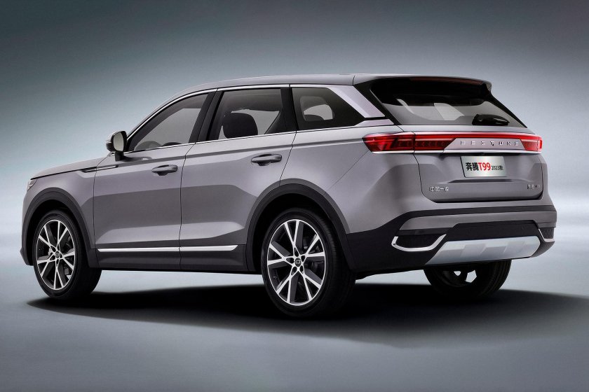 Новый китайский автомобиль bestune