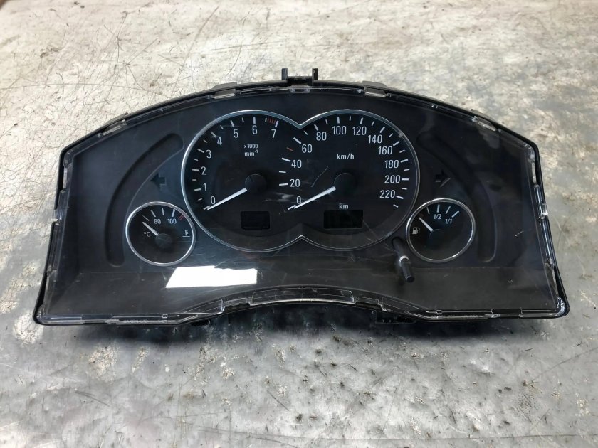 Опель мерива панель приборов