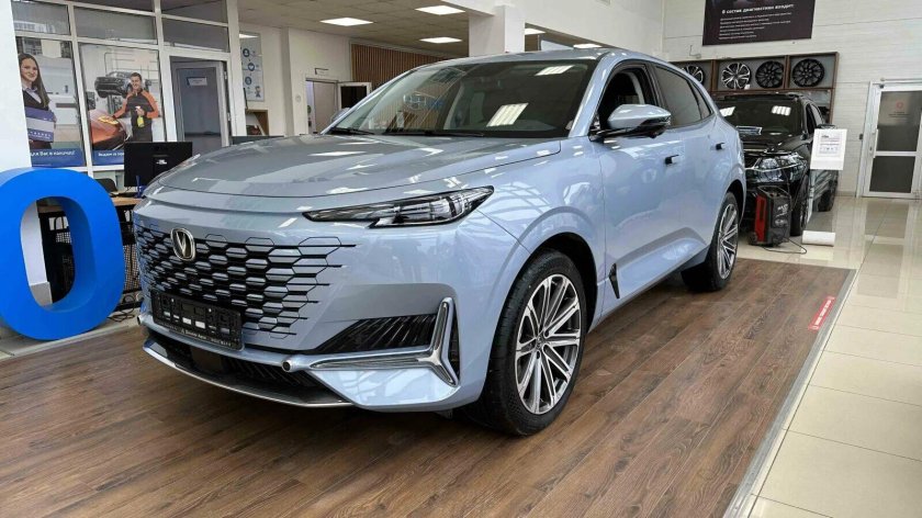 Changan uni k 2 0 at 2023