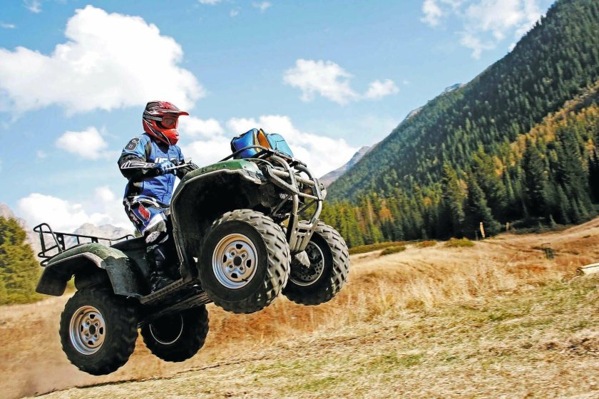Квадроциклы в горах