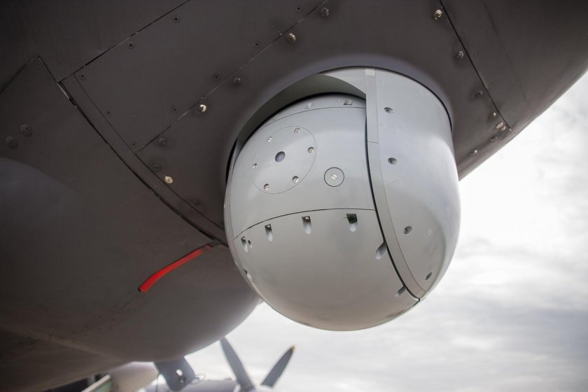 Ил-38н внутри