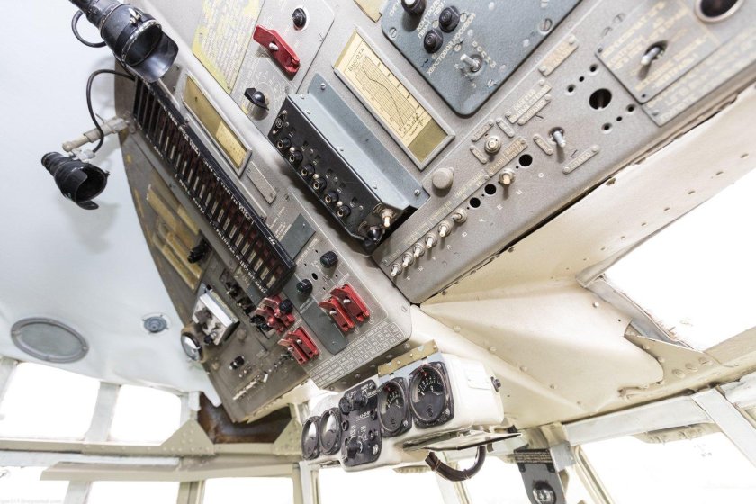 Ил-80 кабина