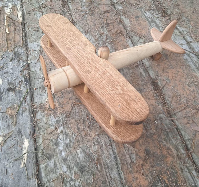 Деревянные самолеты
