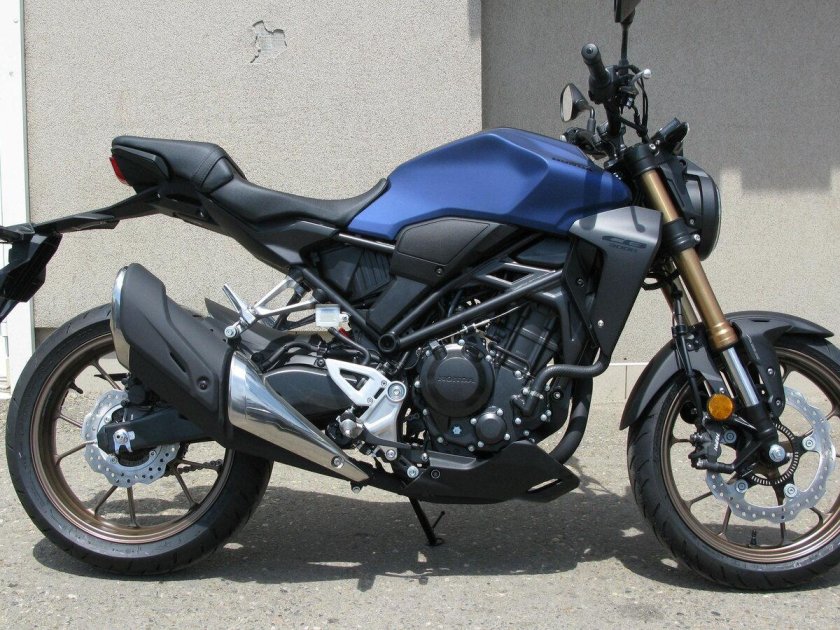 Cbf300