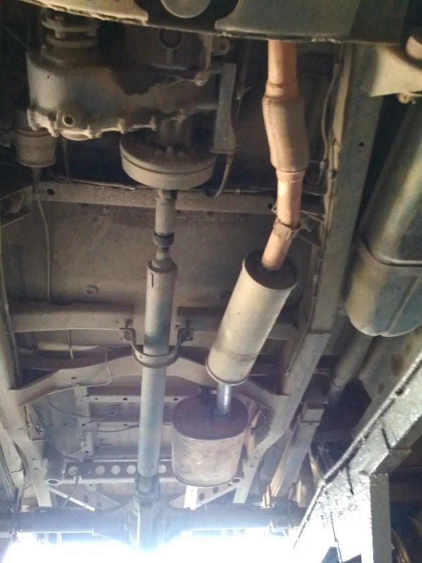 УАЗ Патриот 2013 выхлопная система