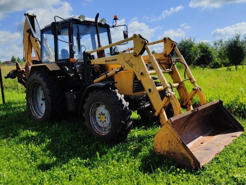 Экскаватор эо 2626 на базе трактора мтз-82