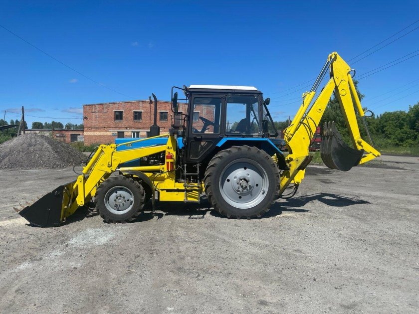 Экскаватор погрузчик интердон эо2101