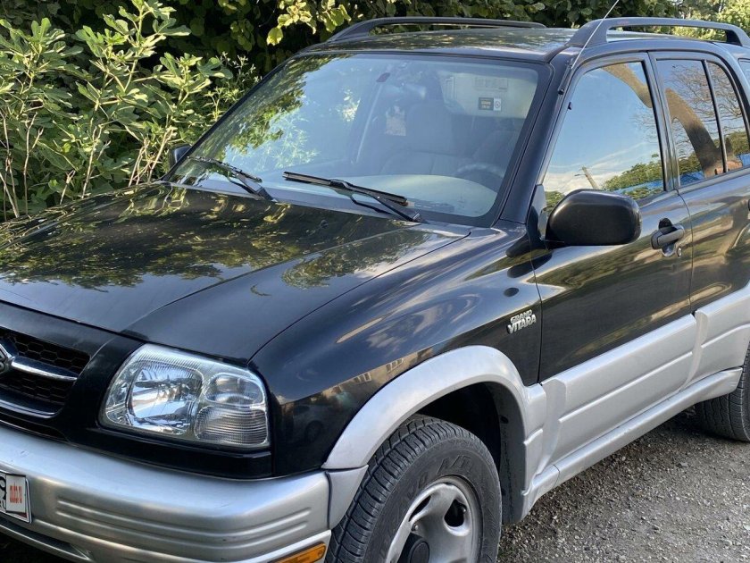 Suzuki grand vitara 1999