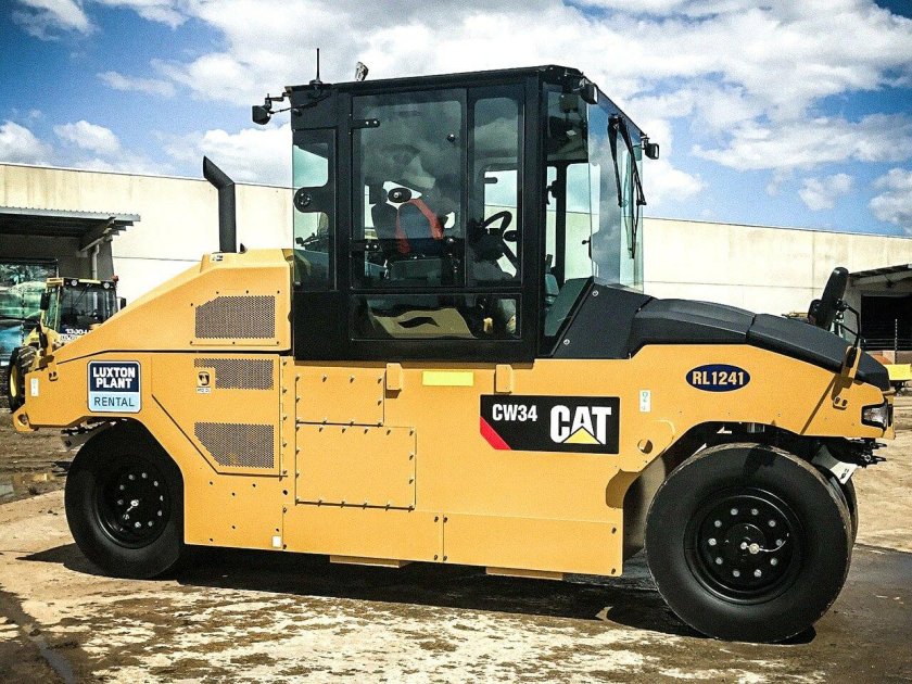 Каток Caterpillar, CW 34