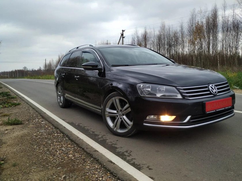 Volkswagen Passat b7 Black