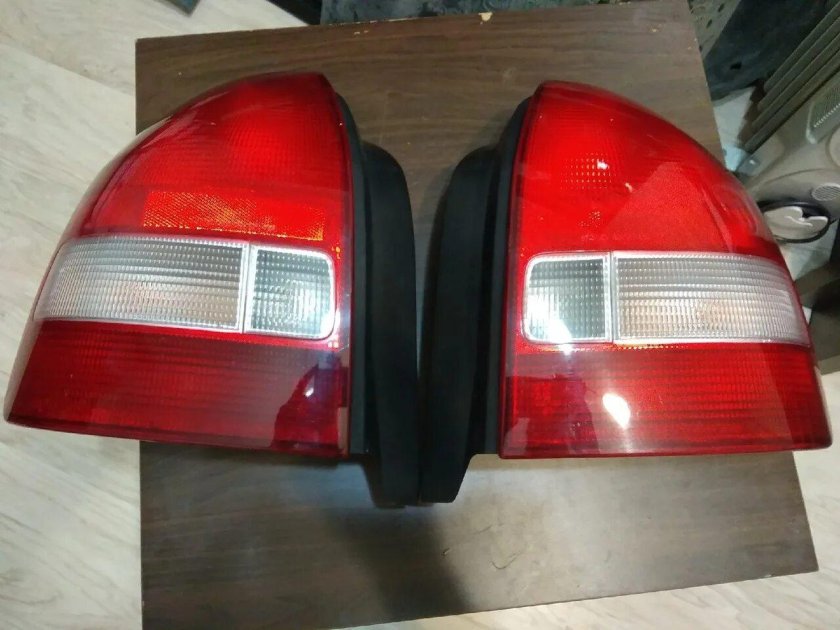 Фонари задние Honda Civic ek3