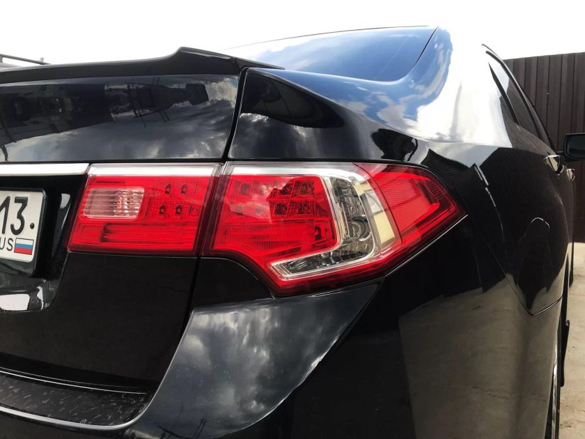 Honda Spirior задние фонари