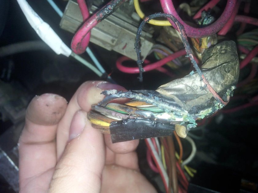 Замыкание в проводке