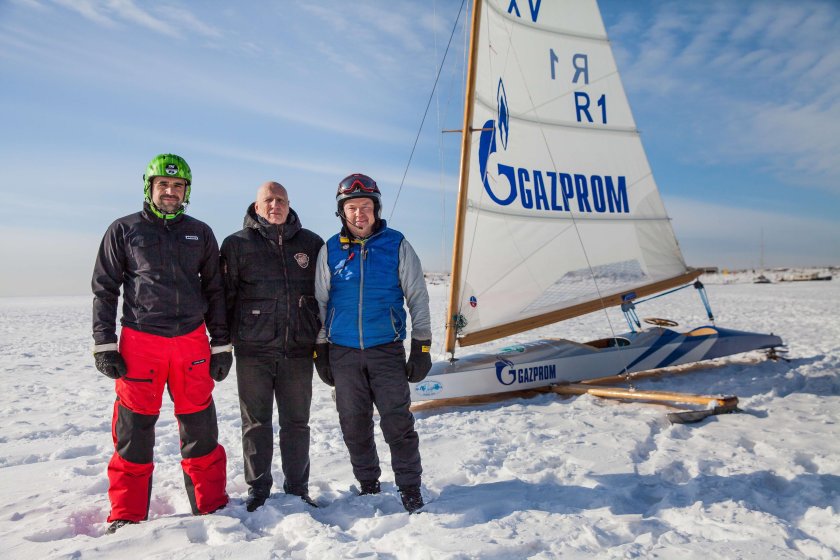 Буер монотип 15