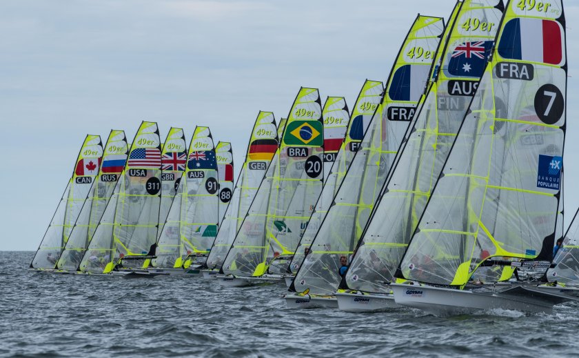 Швертбот 49er