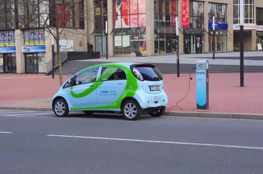 Общественные электромобили