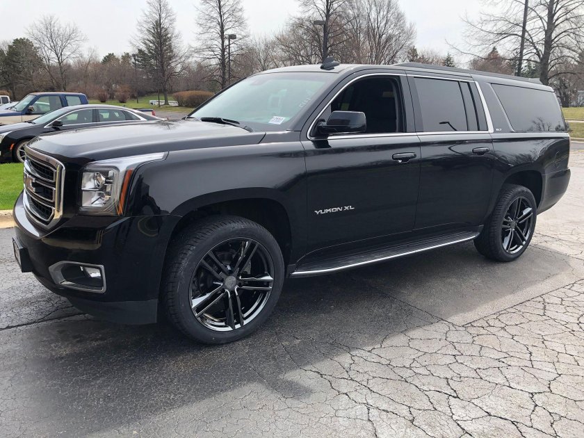 GMC Yukon XL Denali 2019