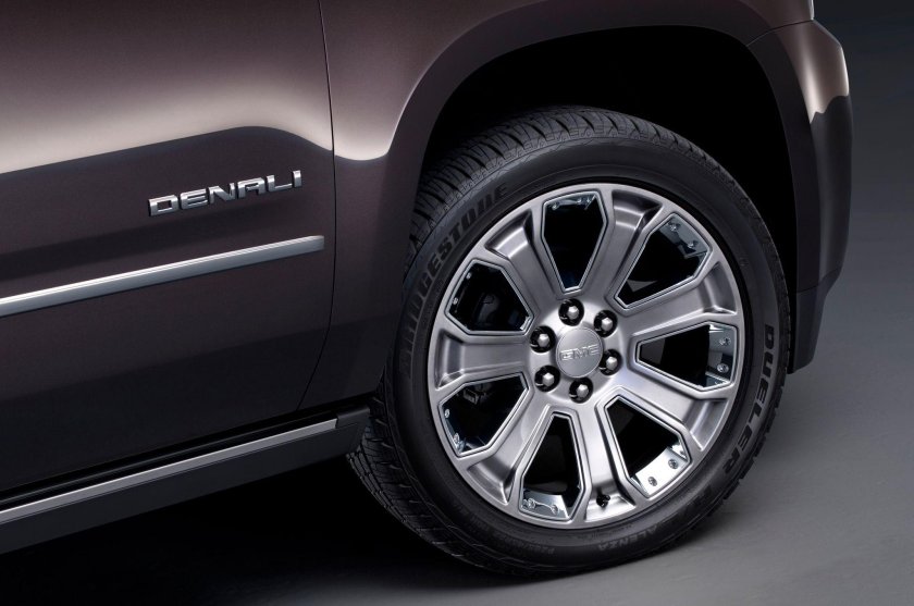 GMC Yukon Denali