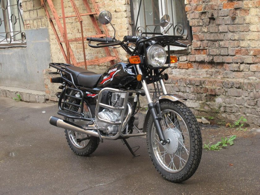 Мотоцикл десна