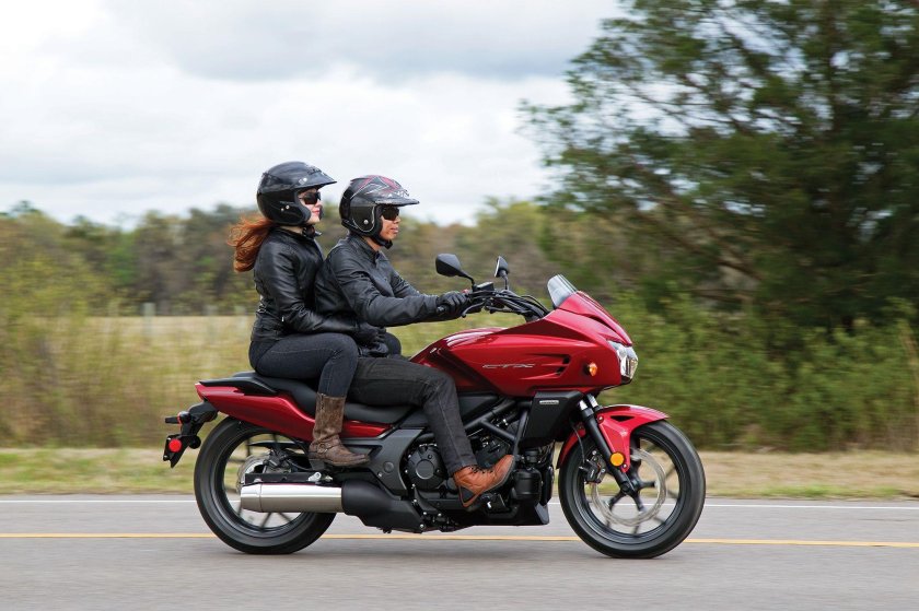 Мотоцикл Хонда ctx700