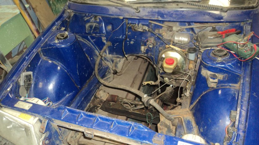 ИЖ 2126 под капотом