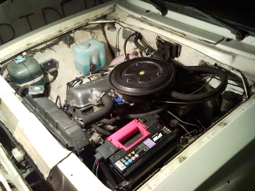 ИЖ 2125 под капотом