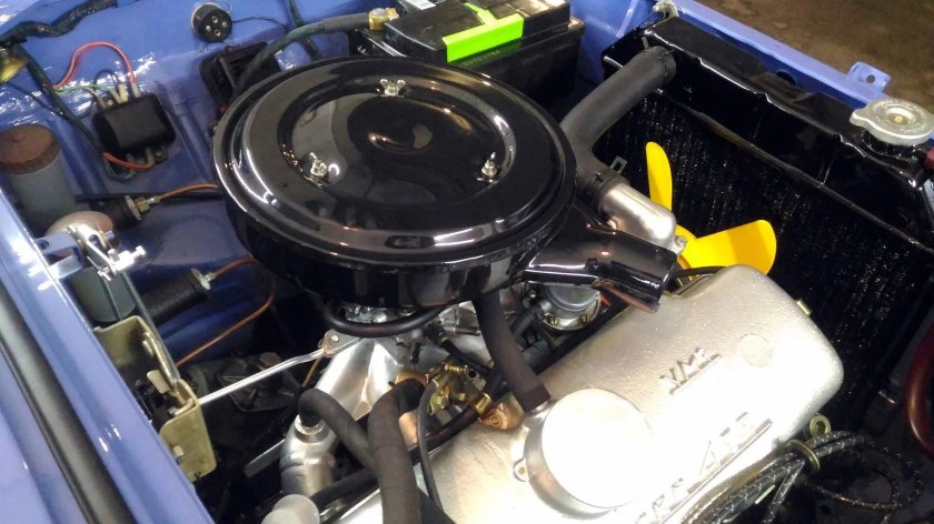 Москвич 412 под капотом